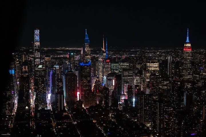 Helicopter Skyline Tour Over Manhattan: Day, Sunset & Night Flights from Linden photo 6