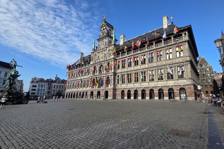 Antwerp Old City Historical Walking Tour — 2‑Hour Guided Exploration of Cathedral, Castle and Hidden Alleys photo 5