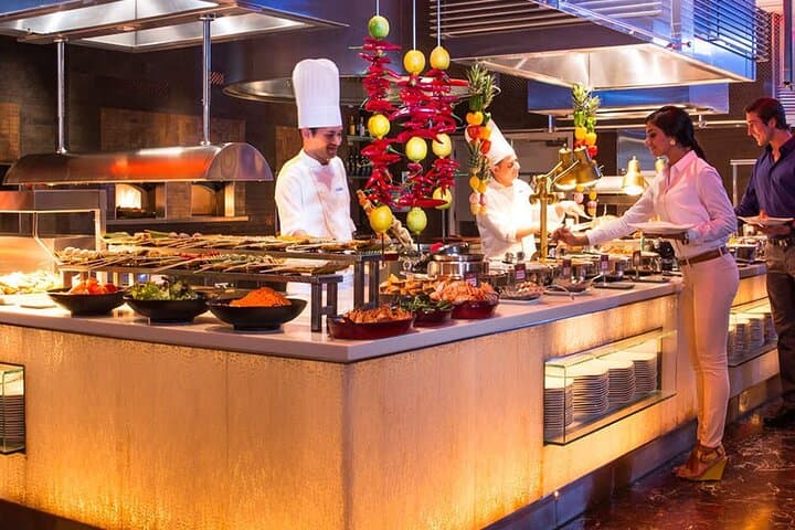 saffron-restaurant-atlantis-the-palm-dubai-unlimited-buffet-dining-experience