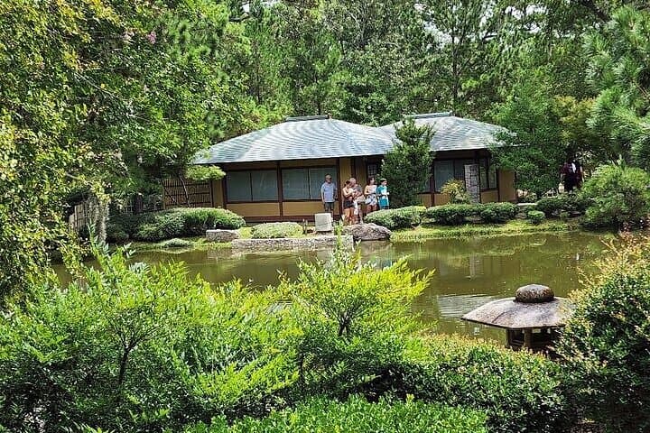 Three-Hour Garden Tour in Houston: Hermann Park, Japanese Garden & Arboretum photo 2