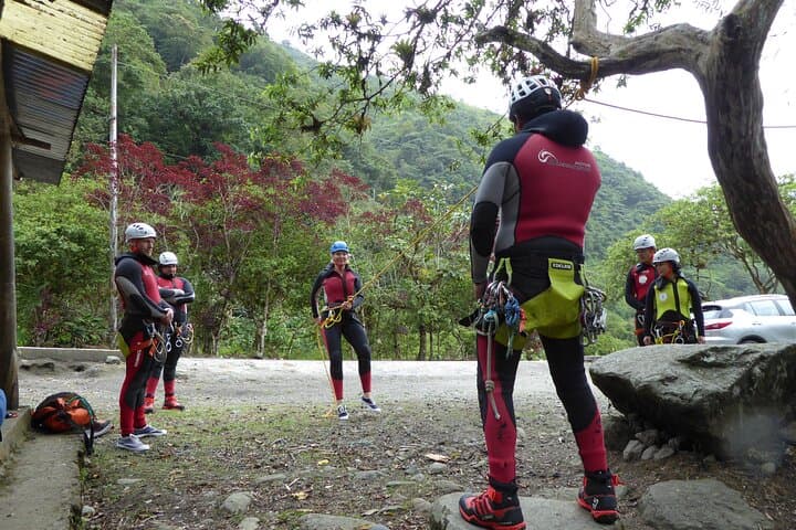 Canyoning Rio Blanco: Rappels, Jumps & Water Slides Near Baños, Ecuador photo 2