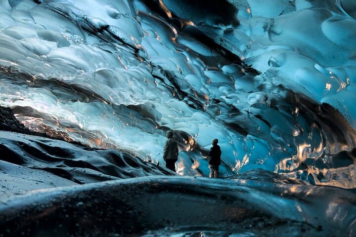 Blue Ice Cave Adventure: Full-Day Glacier Hike on Vatnajökull photo 2