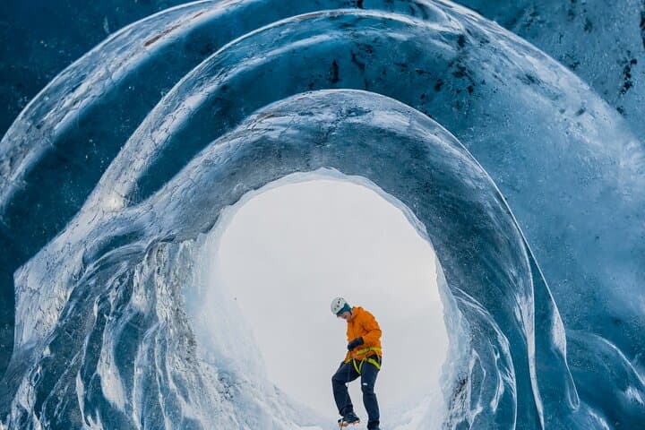 Blue Ice Cave Adventure: Full-Day Glacier Hike on Vatnajökull photo 3