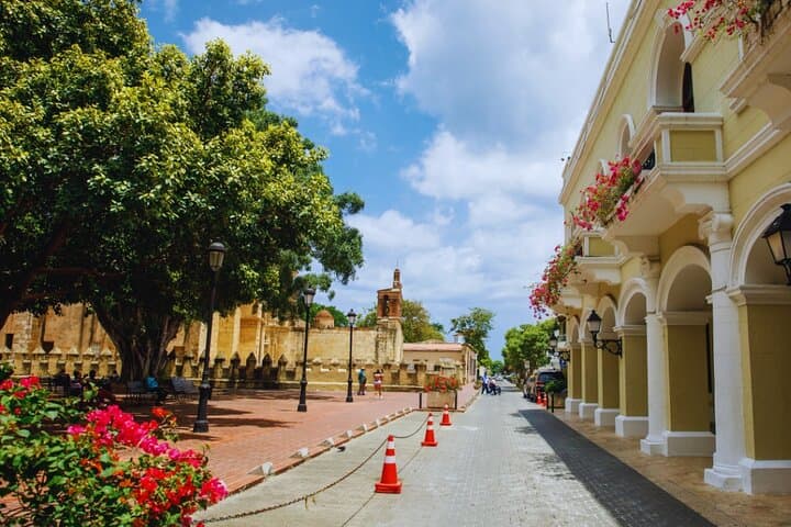 Santo Domingo VIP Day Trip from Punta Cana: Colonial Zone, Three Eyes Cave & Private Transport photo 2