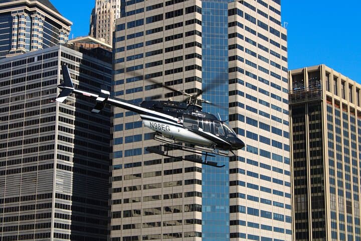 Ultimate Manhattan Helicopter Tour — 17–20 Minute NYC Aerial Sightseeing photo 5