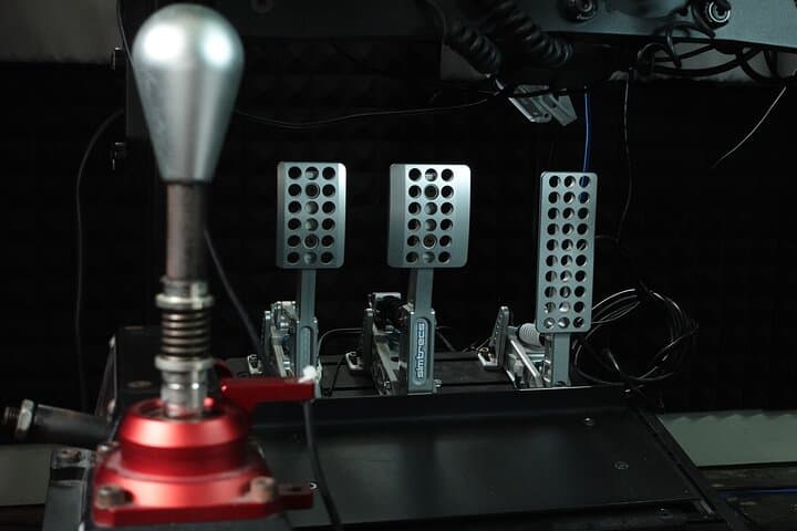 SimPro Phuket: Professional Race Car & Flight Simulation at Boat Lagoon photo 4