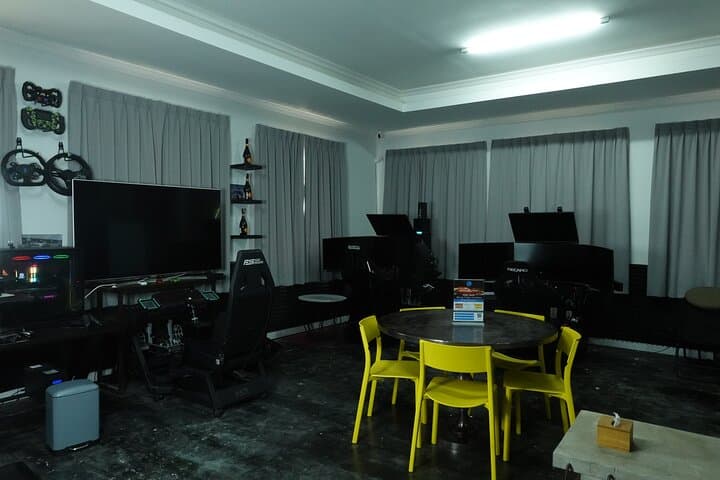 SimPro Academy Phuket: Professional Flight & Racing Simulator Experience at Phuket Boat Lagoon photo 6