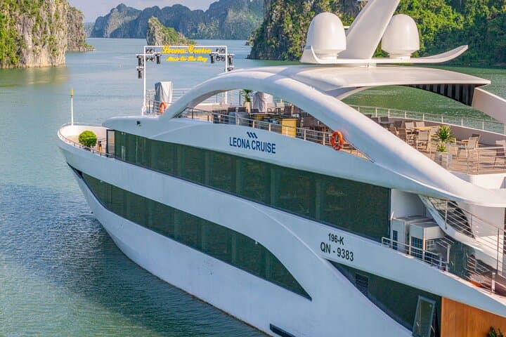 Luxury Leona 5-Star Day Cruise: Explore Ha Long Bay from Hanoi photo 3