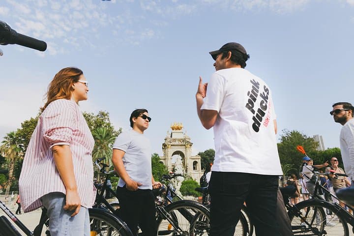 E-Bike Barcelona: Guided Morning Ride + All-Day E-Bike Rental photo 2
