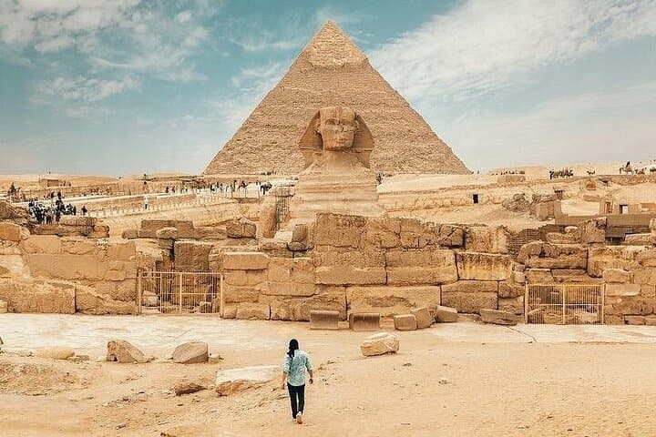 Private Day Trip to Cairo from Hurghada by Plane — Pyramids, Sphinx & Museum photo 5