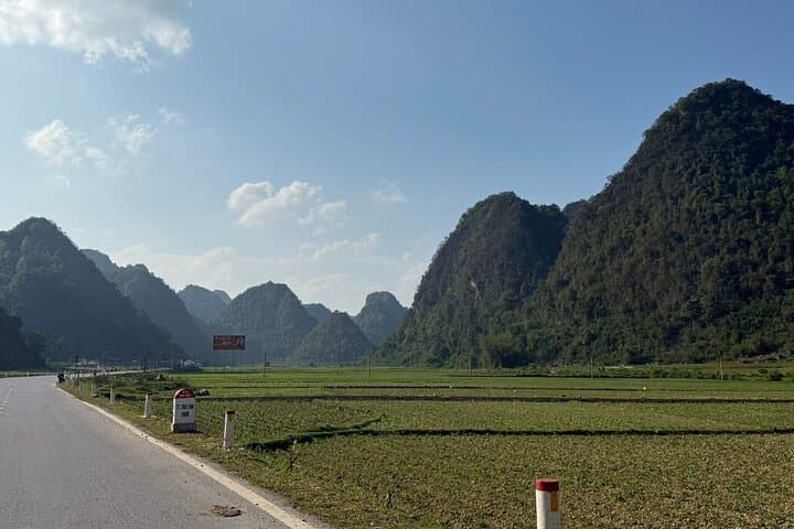 Cao Bang One-Day Motorbike Tour to Ban Gioc Waterfall, Nguom Ngao Cave & Angel Eye Mountain photo 2