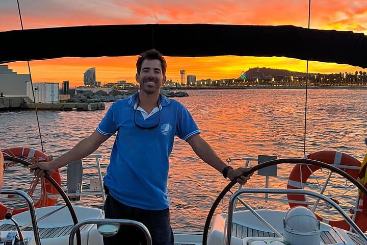 Barcelona Sunset Sailing: Two-Hour Open-Bar Cruise from Port Olímpic photo 3