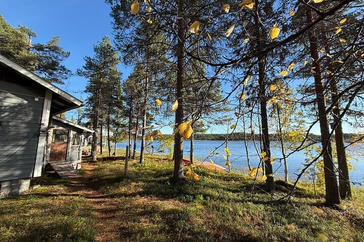 Autumn Day at Soma Hide Out — Fishing, Canoeing & Reindeer Encounters near Levi photo 4
