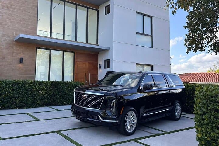 Palm Beach VIP Airport Limo Transfer — Private Car Service to PBI & Surrounding Areas photo 6
