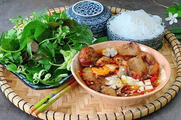 Hanoi Jeep Food Tour: Evening Eats, Landmarks & Egg Coffee photo 3