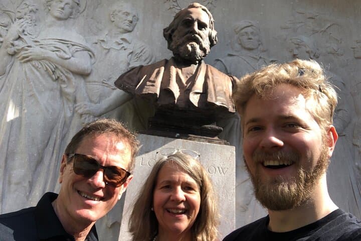 Cambridge Scavenger Hunt: Interactive Walking Tour of Harvard & MIT photo 2