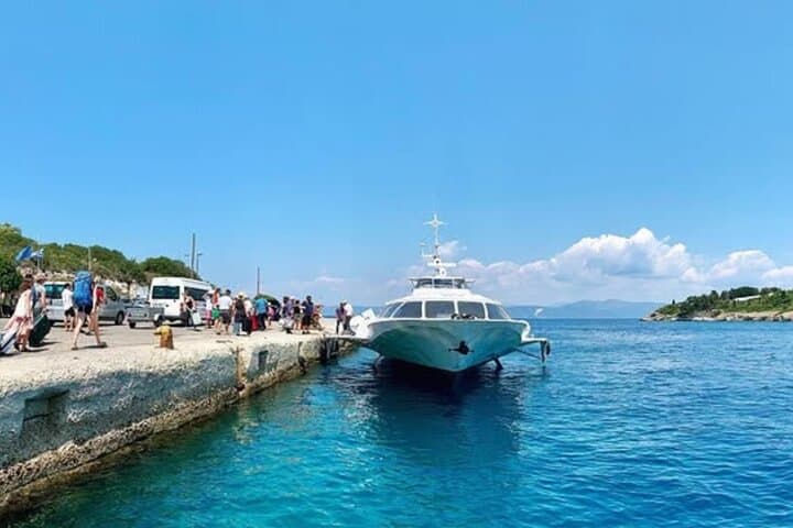 Corfu to Paxos Ferry Transfer — Fast, Scenic Ionian Crossing