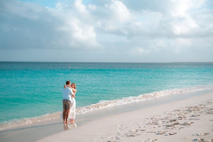 St. Thomas Private Vacation Photoshoot: Capture Island Light and Local Angles