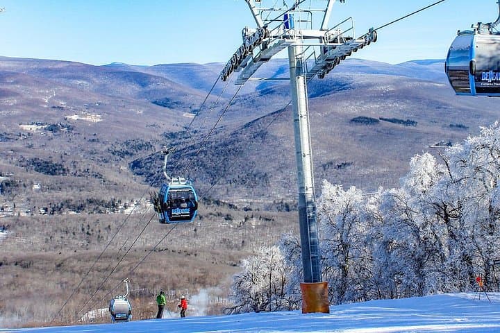 NYC to Hunter Mountain: Round-Trip Coach Transport for Skiers & Snowboarders photo 4