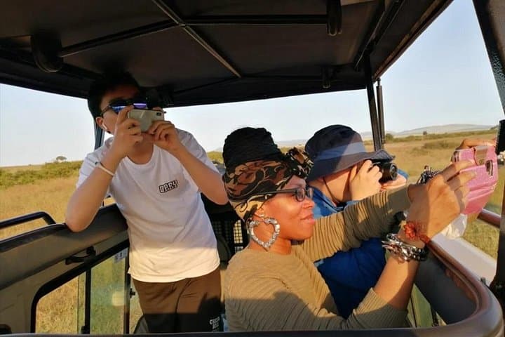 Akagera One-Day Group Safari from Kigali: Big Five, Lake Ihema & Birdwatching photo 3