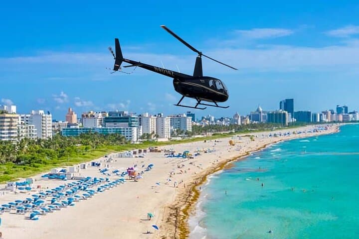 Luxury 1-Hour Private Helicopter Tour Over Miami’s Coastline photo 4