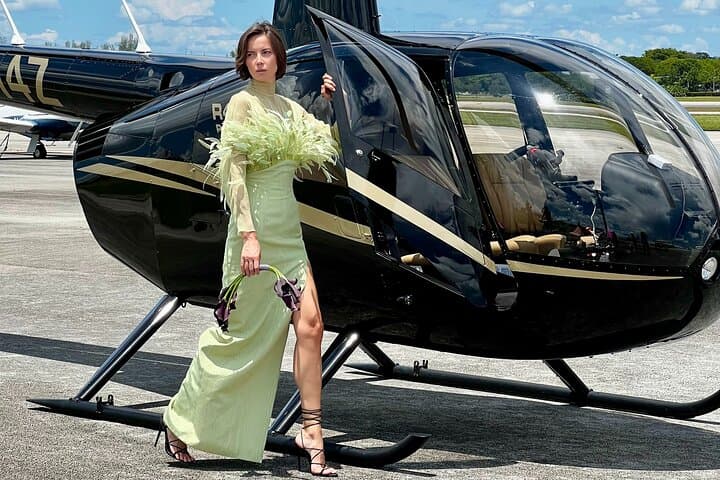 Luxury 1-Hour Private Helicopter Tour Over Miami’s Coastline photo 6