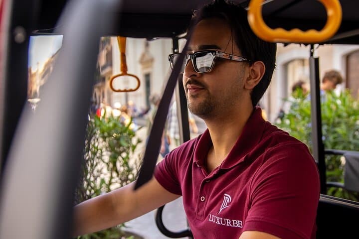 90-Minute E-Tuk Express: Rome's Iconic Sights from Spanish Steps to Colosseum photo 4