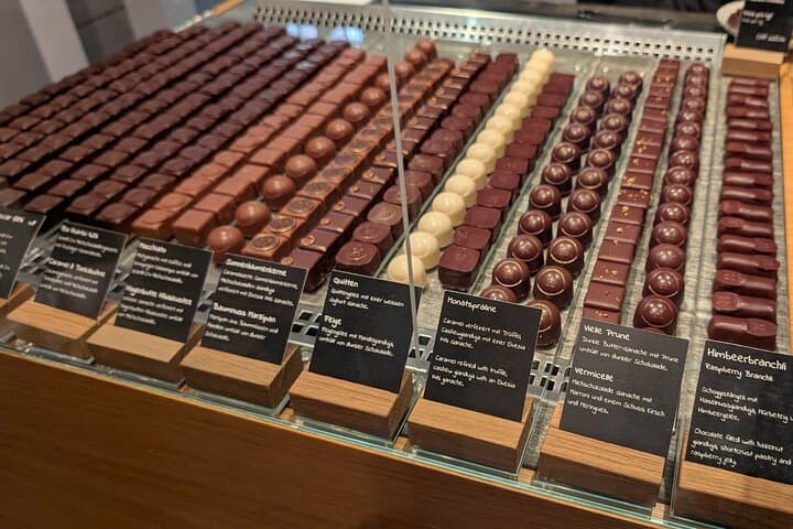 Zurich Chocolate Tour: Taste Artisan Craft & Swiss Cocoa History photo 3