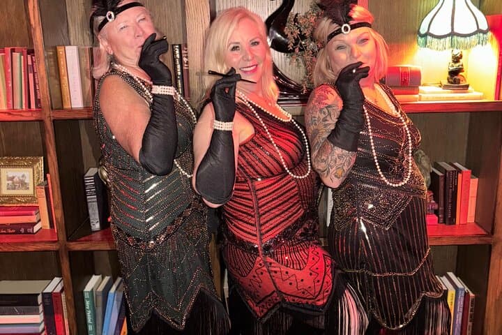 Prohibition-Era Speakeasy Tour in NYC: Historic Bars, Cocktails & Stories photo 4