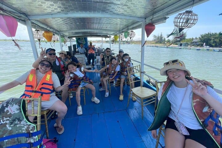 Hoi An River Islands: Cycling, Fishing Nets, Rice Wine & Mi Quang Noodle Workshop photo 4