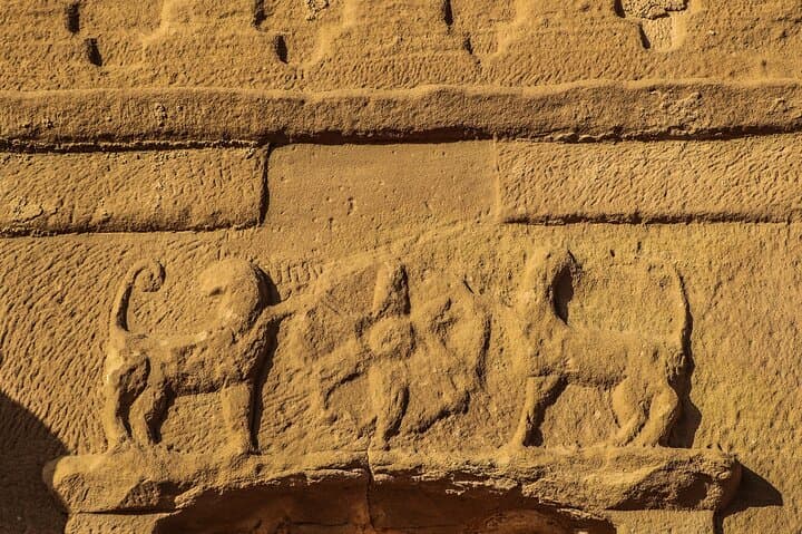 Hegra Experience: Explore the Nabatean Tombs of AlUla’s UNESCO Site photo 4