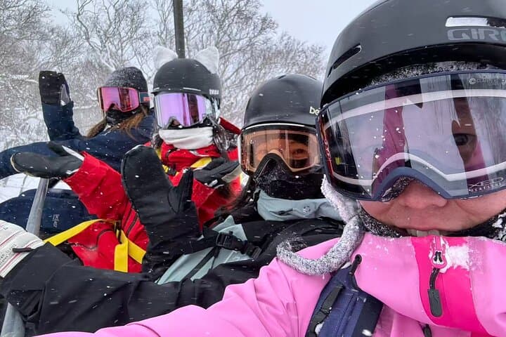 Hokkaido Full-Day Private Ski & Snowboard Lesson — Sapporo to Niseko Powder Coaching photo 2