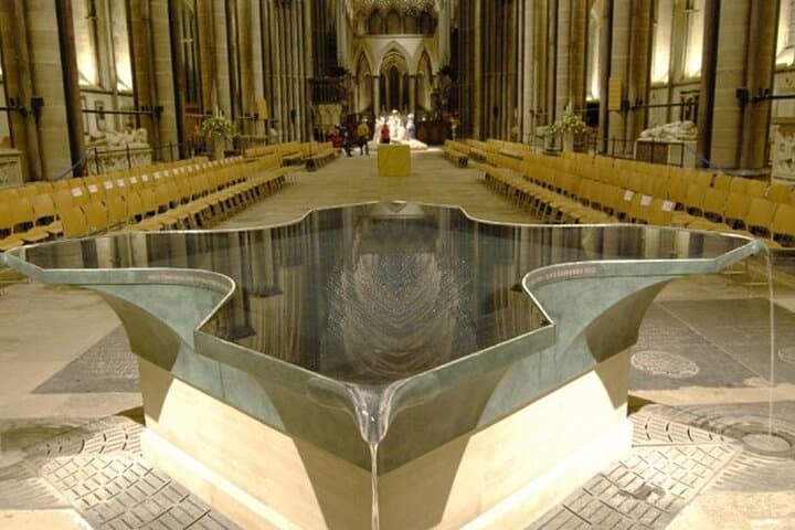 Inside Salisbury Cathedral: Audio-Guided Visit to the Magna Carta and Spire photo 5