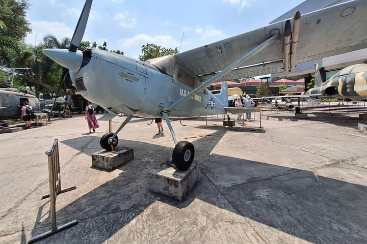 Saigon and Cu Chi Private Day: Explore War Tunnels and Saigon Landmarks photo 6