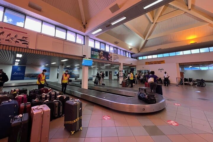 Hewanorra (UVF) to Marigot Bay: Private Round-Trip Airport Transfer Guide photo 5