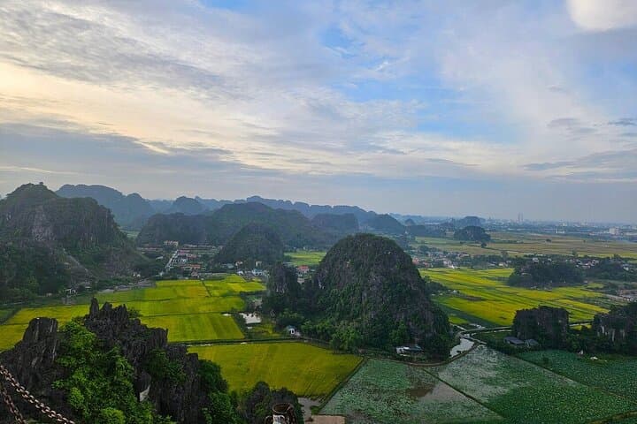 Hanoi to Ninh Binh Day Trip: Hoa Lu, Tam Coc & Mua Cave Small-Group Tour photo 2