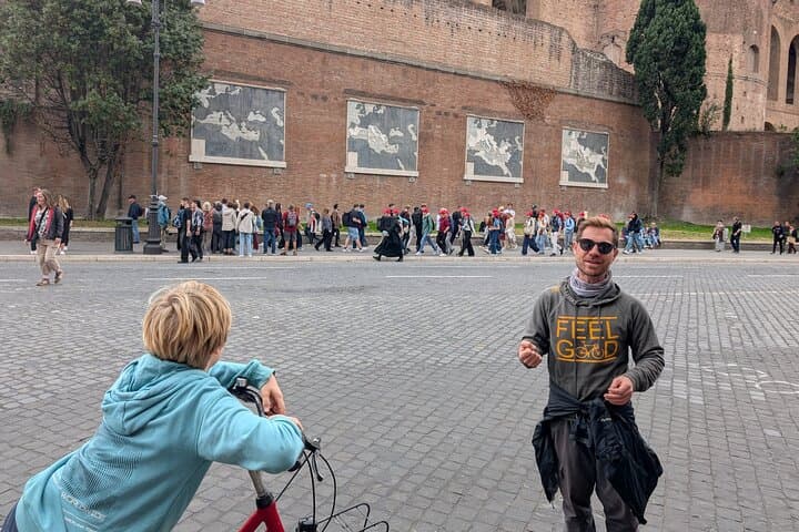 Rome by Bike: Iconic Landmarks & Hidden Squares on a 2.5-Hour Tour photo 5