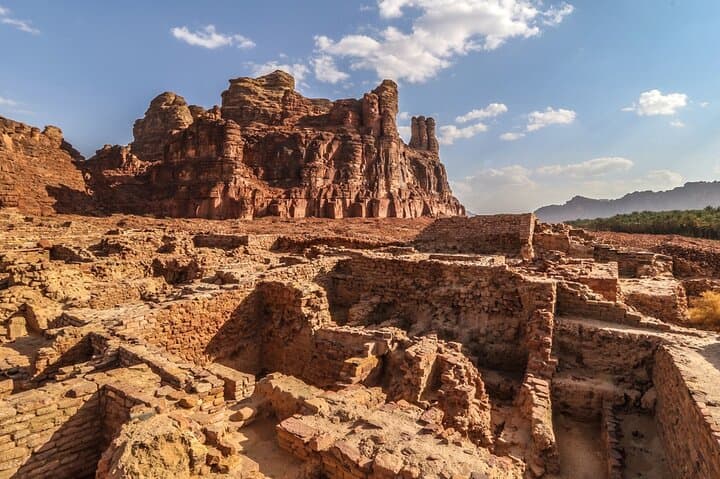 Secrets of AlUla: Guided Tour of Dadan and Jabal Ikmah
