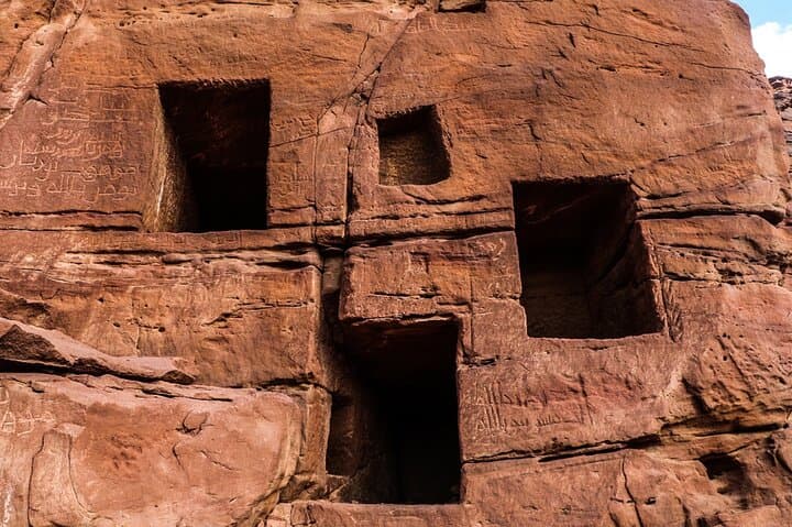 Secrets of AlUla: Guided Tour of Dadan and Jabal Ikmah photo 3