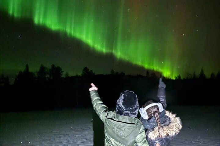 Family-Friendly Northern Lights Tour in Rovaniemi: Evening Aurora Chase photo 4