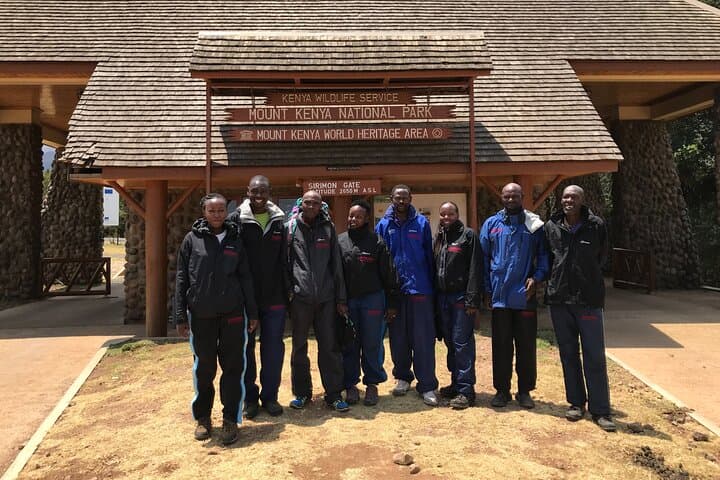 Mount Kenya Trek to Point Lenana: 5-Day Naro Moru to Sirimon Traverse photo 4