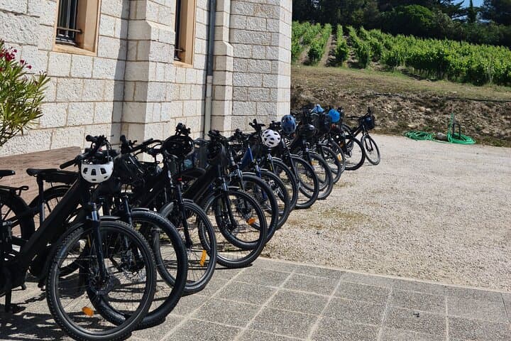 E‑bike Tour of the Bellet Vineyards from Nice — Bike the AOC Bellet and Wine Tasting photo 6