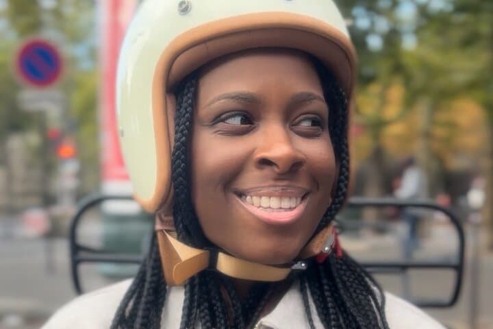 Paris Sidecar Filmmaker Shoot: Capture Your Moment by the Eiffel Tower photo 6