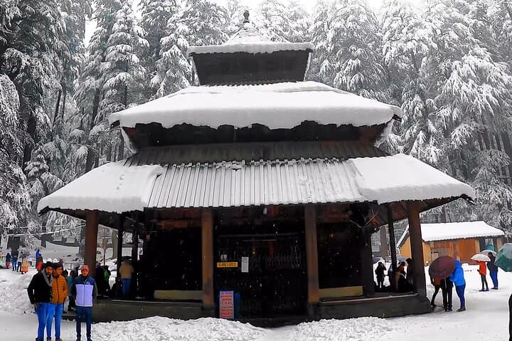 Manali Highlights Full-Day Guided City Tour: Hadimba, Vashisht & Old Manali photo 5