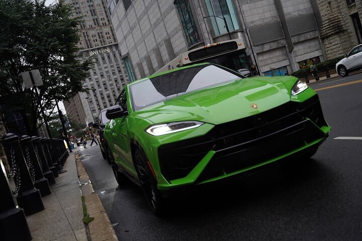 Drive Chicago in an Exotic Car: Private 10-Mile City Tour photo 3