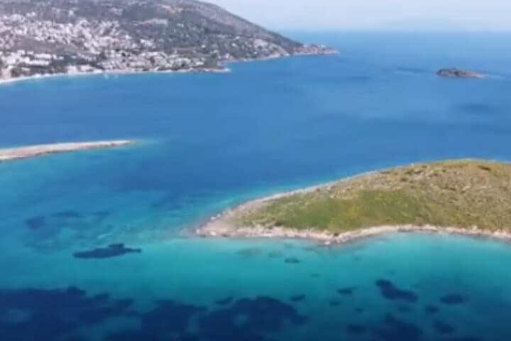 Athens Greek Bites and Tales Cruise: South Euboean Gulf Food & Culture Sail photo 4