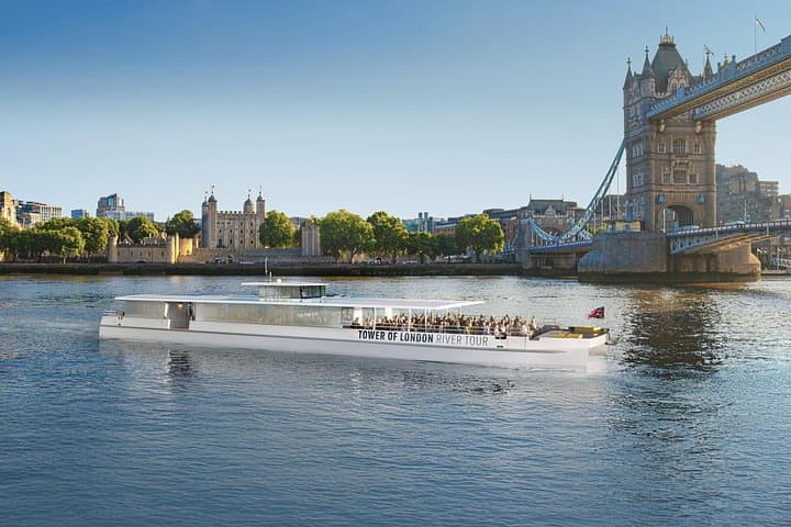 Tower of London Guided Tour: Crown Jewels, Execution Sites & White Tower photo 3