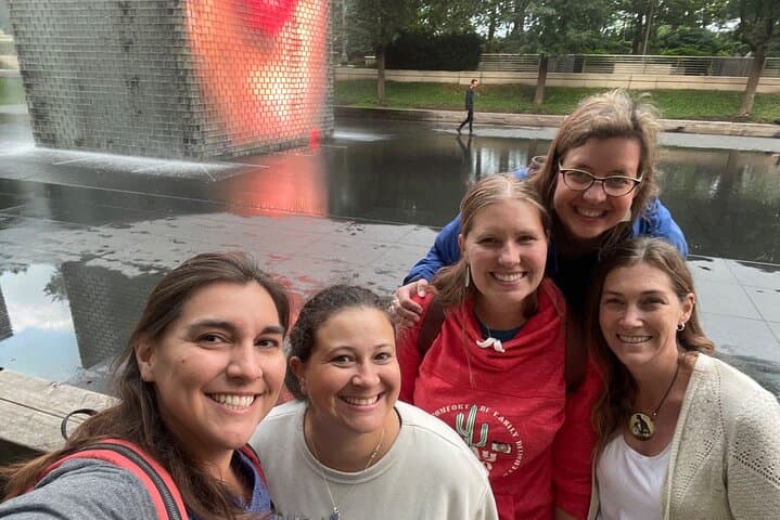 Chicago Scavenger Hunt in Millennium Park: Interactive Self-Guided Walking Tour photo 2
