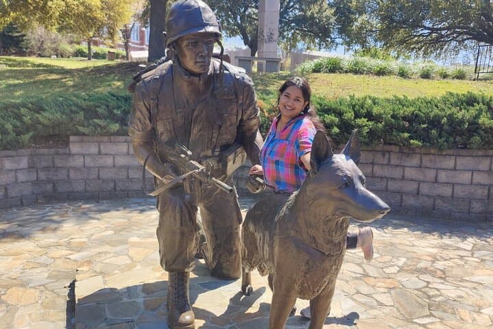 Columbia Scavenger Hunt: Self-Guided Historic Walking Adventure photo 4