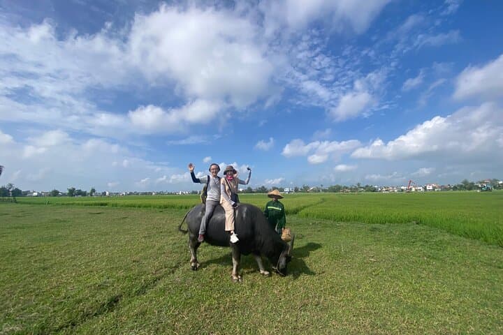 Hoi An Countryside & Old Town Private Bike Tour: Nipa Palms, Lanterns & Local Life